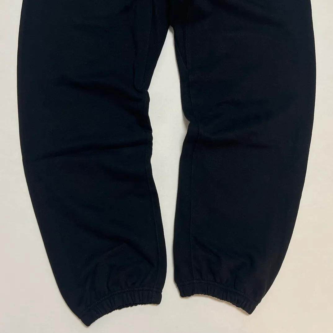 SAINT MICHAEL ARCH SAINT SET PANTS/BLACK The latest SAINT LOGO sweatpants, washed black/gray gray S-XL, custom woven and dyed, black surface and gray bottom fabric, same as the original version, original level straight cracking pulp, original cut and loose fit